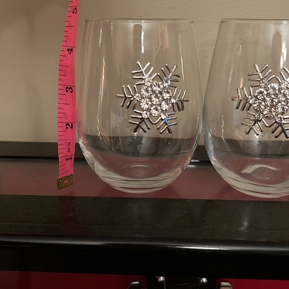 Snowflake ❄️ wine glasses set of 2 - Picture 3 of 3